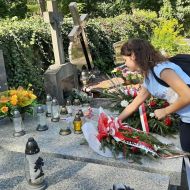 Odnaleźliśmy mogiły Westerplatczyków, złożyliśmy na nich znicze i uczciliśmy bohaterów minutą ciszy.  